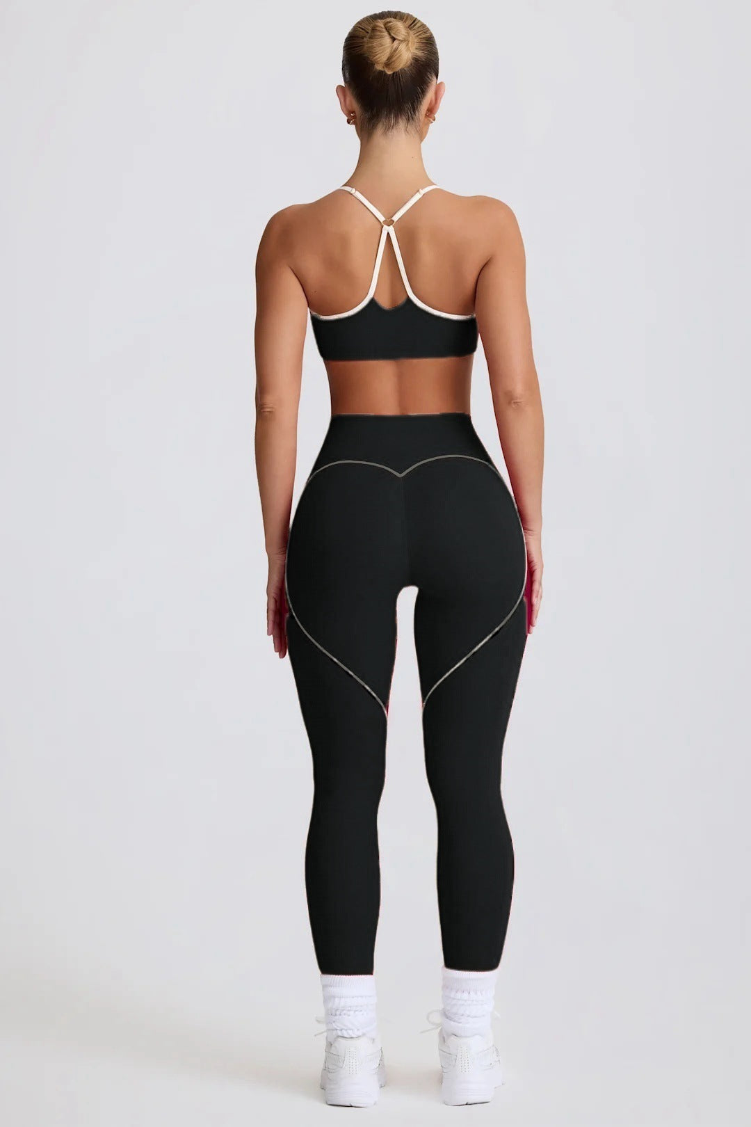 Women's Seamless Yoga Set with Supportive Fit